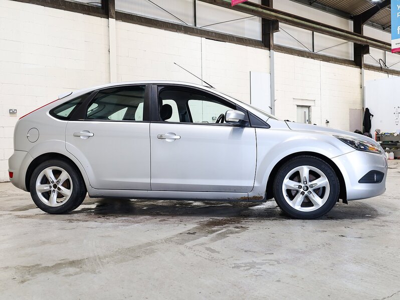 Used Ford Focus 2009 for sale - 76364423: Photo 11