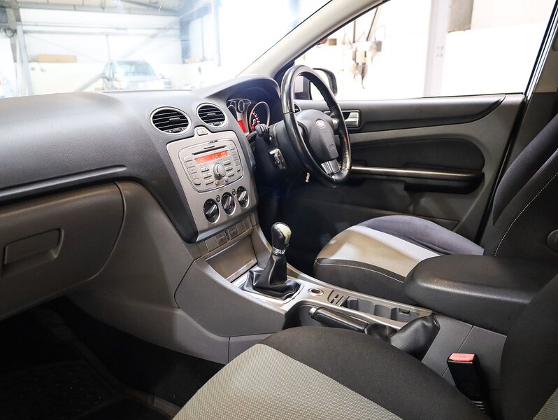 Used Ford Focus 2009 for sale - 76364423: Photo 15