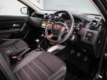 Used Dacia Duster 2022 for sale - 79684462: Photo