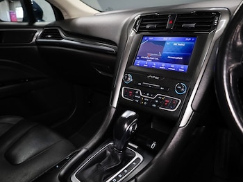 Used Ford Mondeo 2020 for sale - 78709057: Photo