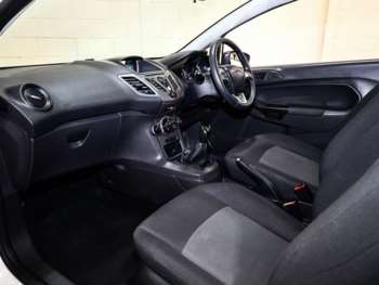 Used Ford Fiesta Van 2015 for sale - 72927524: Photo