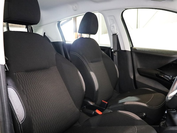 Used Peugeot 208 2016 for sale - 76173490: Photo 14