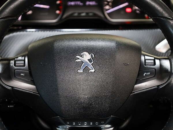 Used Peugeot 208 2016 for sale - 76173490: Photo 16