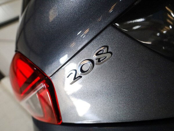 Used Peugeot 208 2016 for sale - 76173490: Photo 30