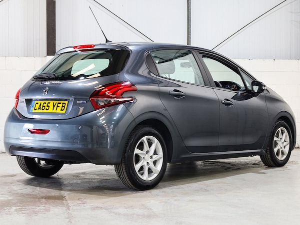 Used Peugeot 208 2016 for sale - 76173490: Photo 9
