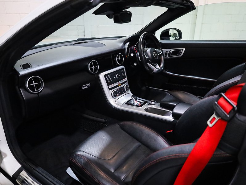 Used Mercedes-Benz SLC 2017 for sale - 77422923: Photo 12