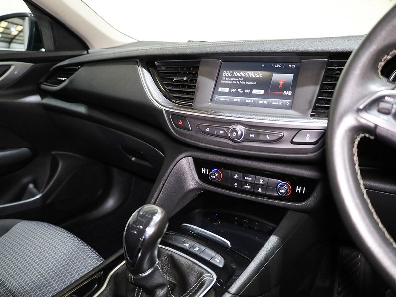 Used Vauxhall Insignia 2020 for sale - 76430472: Photo 4