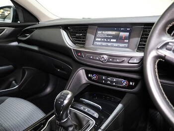 Used Vauxhall Insignia 2020 for sale - 76430472: Photo