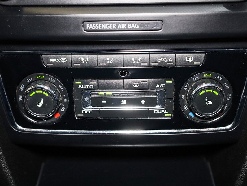 Used Skoda Superb 2014 for sale - 76444280: Photo 24