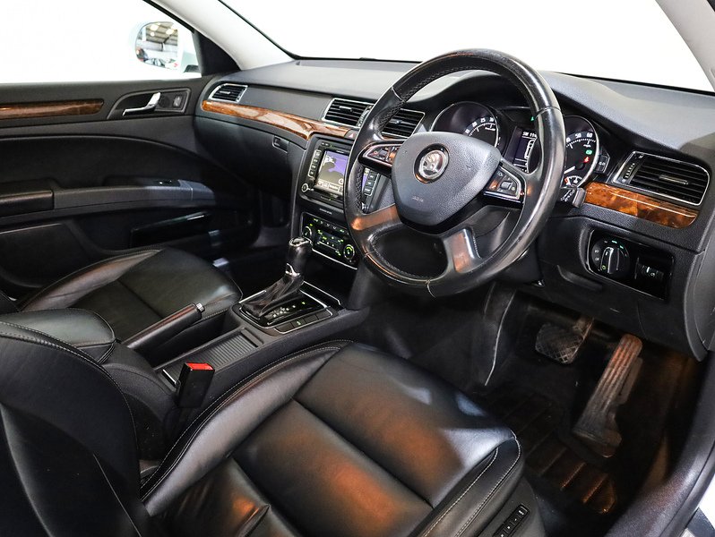 Used Skoda Superb 2014 for sale - 76444280: Photo 3