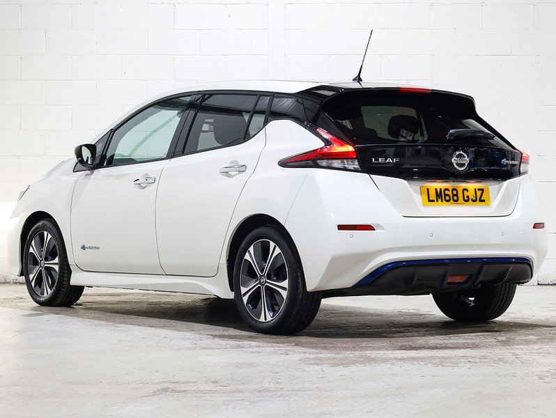 Used Nissan Leaf 2018 for sale - 76553608: Photo 2