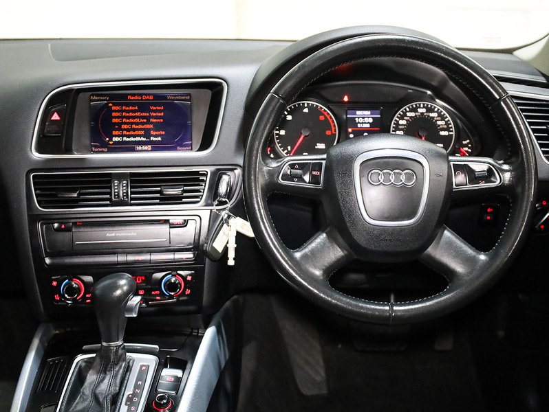 Used Audi Q5 2010 for sale - 77123944: Photo 16