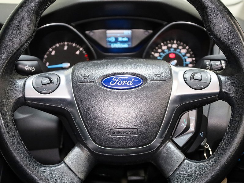 Used Ford Focus 2011 for sale - 76553618: Photo 17