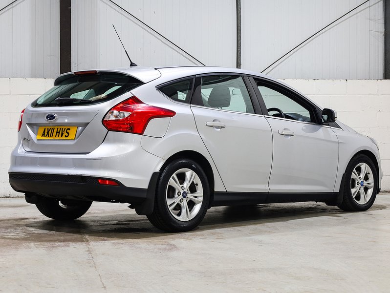 Used Ford Focus 2011 for sale - 76553618: Photo 9