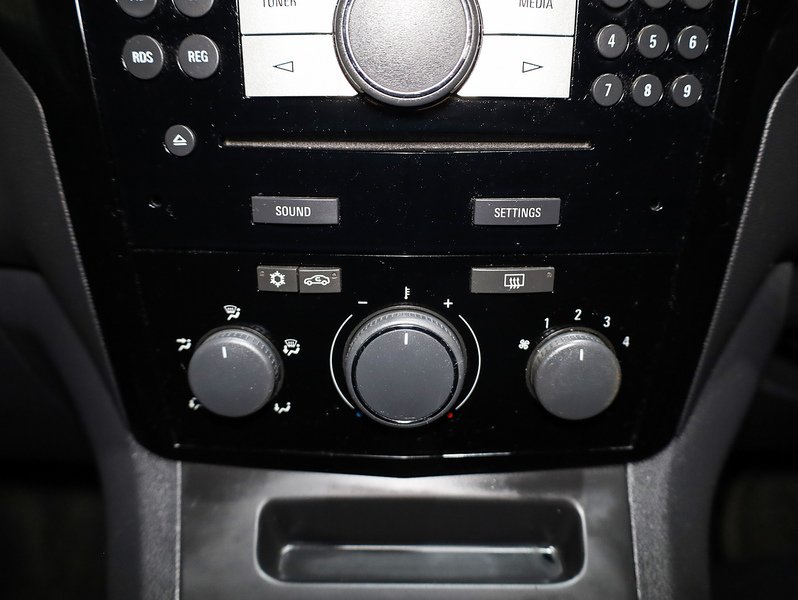Used Vauxhall Zafira 2014 for sale - 76351785: Photo 25