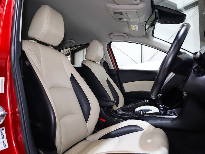 Used Mazda Mazda3 2015 for sale - 76171083: Photo 4