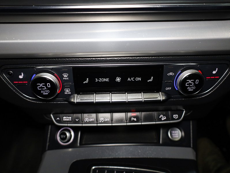 Used Audi Q5 2017 for sale - 76879329: Photo 32