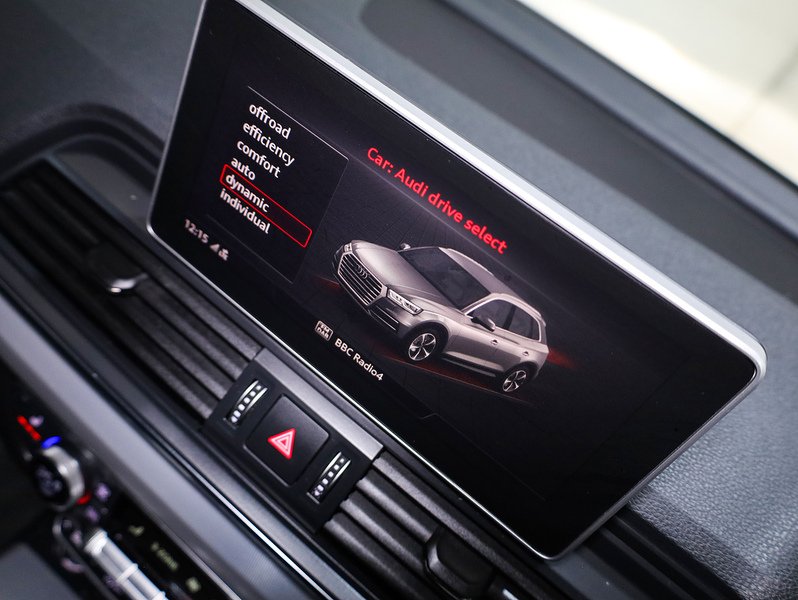 Used Audi Q5 2017 for sale - 76879329: Photo 33