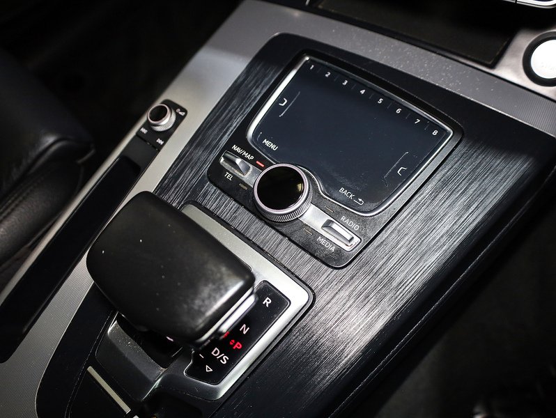 Used Audi Q5 2017 for sale - 76879329: Photo 35