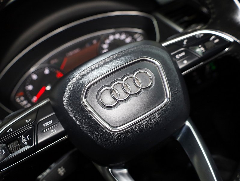 Used Audi Q5 2017 for sale - 76879329: Photo 41