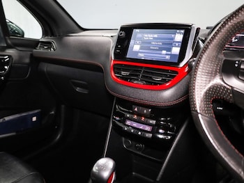 Used Peugeot 208 2014 for sale - 78709179: Photo