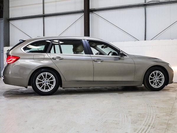 Used BMW 3 Series 2017 for sale - 75057066: Photo 10