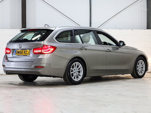 Used BMW 3 Series 2017 for sale - 75057066: Photo 9