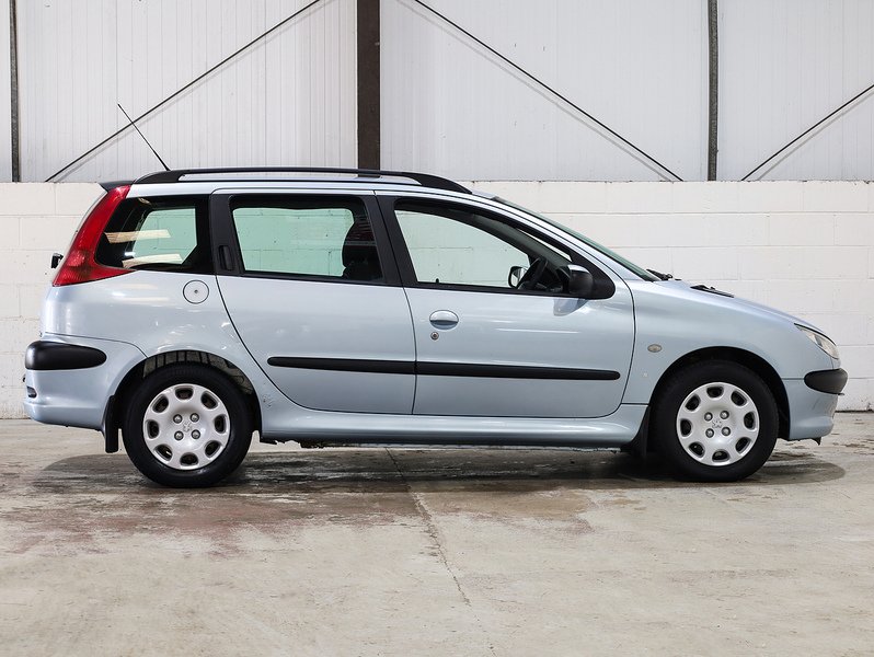 Used Peugeot 206 2004 for sale - 77704106: Photo 11