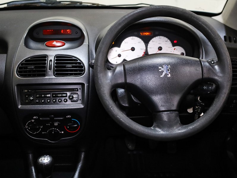 Used Peugeot 206 2004 for sale - 77704106: Photo 14