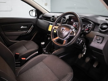 Used Dacia Duster 2019 for sale - 79400558: Photo