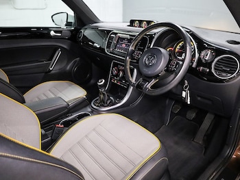 Used Volkswagen Beetle 2016 for sale - 78709130: Photo