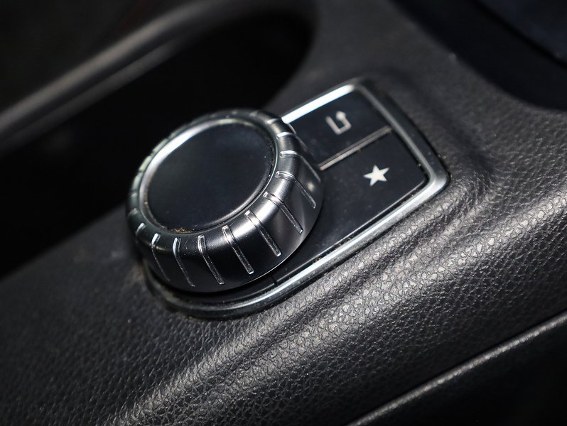 Used Mercedes-Benz GLA 2016 for sale - 77022716: Photo 35