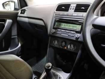 Used Volkswagen Polo 2009 for sale - 74893117: Photo