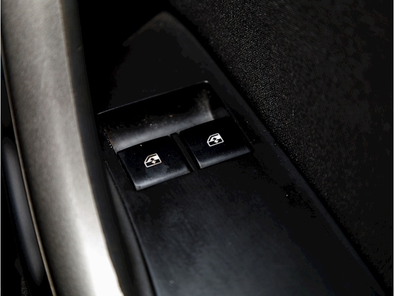 Used Vauxhall Astra 2011 for sale - 75932456: Photo 38