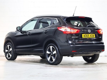 Used Nissan Qashqai 2015 for sale - 76430465: Photo