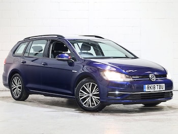 Used Volkswagen Golf 2018 for sale - 78708974: Photo