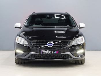 Used Volvo V60 2016 for sale - 79470759: Photo
