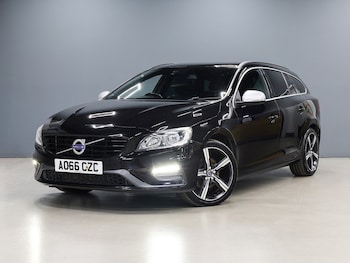 Used Volvo V60 2016 for sale - 79470759: Photo