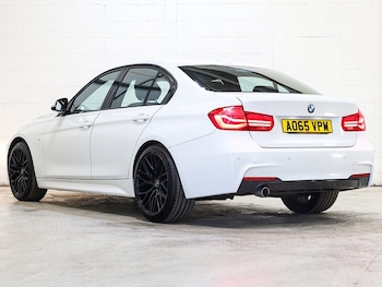 Used BMW 3 Series 2015 for sale - 74601836: Photo