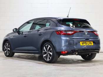 Used Renault Megane 2019 for sale - 74360130: Photo