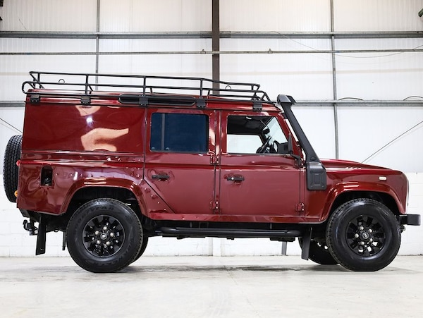 Used Land Rover Defender 110 2014 for sale - 76245588: Photo 10