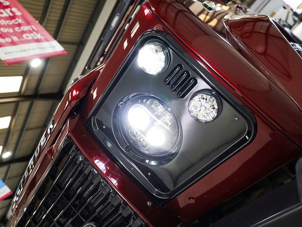Used Land Rover Defender 110 2014 for sale - 76245588: Photo 15