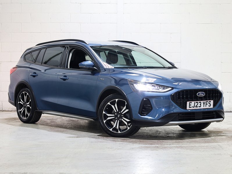 Used Ford Focus 2023 for sale - 77422914: Photo 2