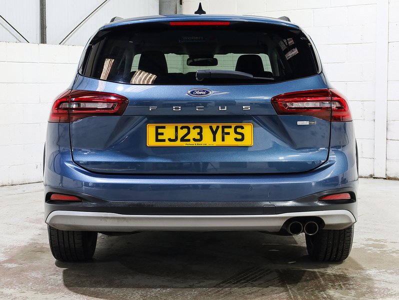 Used Ford Focus 2023 for sale - 77422914: Photo 8