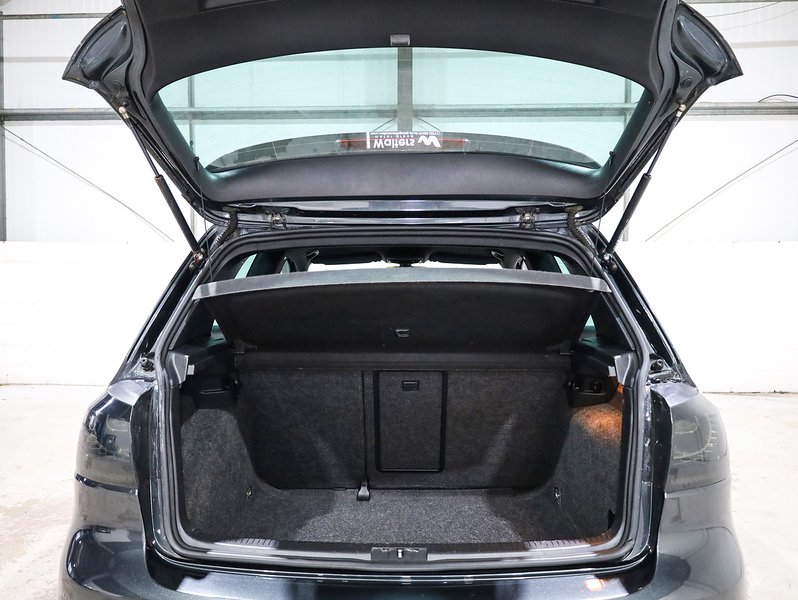 Used Volkswagen Golf 2009 for sale - 77422922: Photo 34