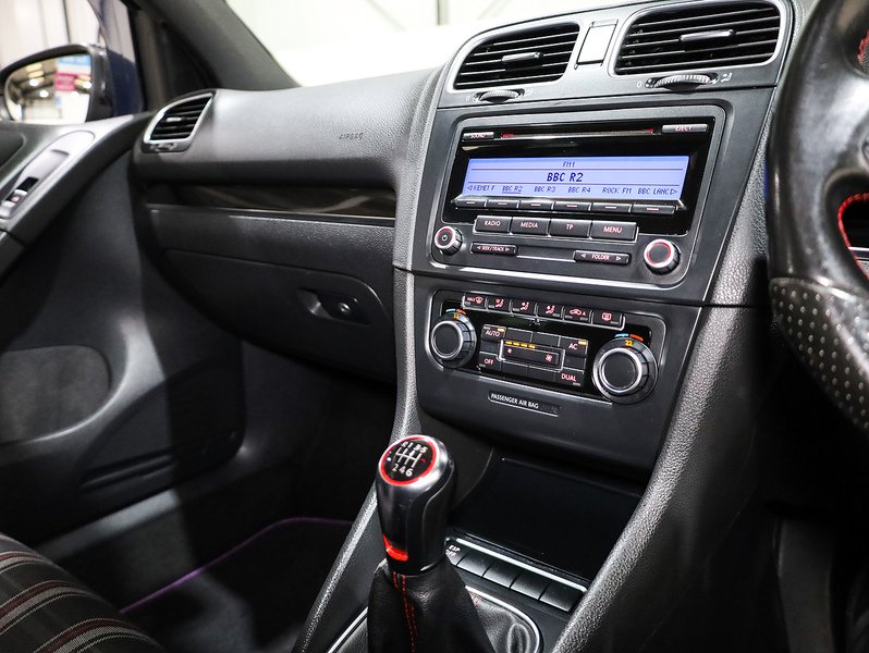 Used Volkswagen Golf 2009 for sale - 77422922: Photo 4