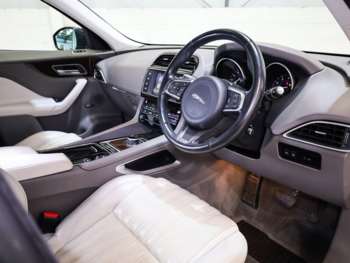 Used Jaguar F-Pace 2018 for sale - 75004644: Photo