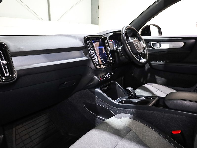 Used Volvo XC40 2022 for sale - 77422931: Photo 13