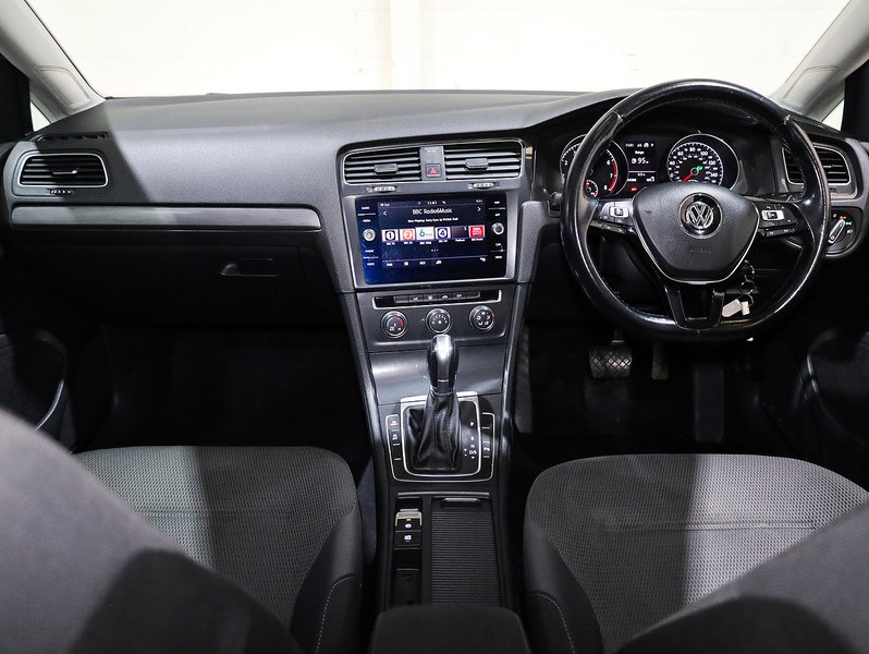 Used Volkswagen Golf 2018 for sale - 77422919: Photo 11