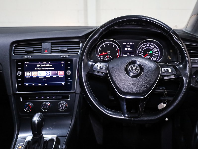 Used Volkswagen Golf 2018 for sale - 77422919: Photo 13